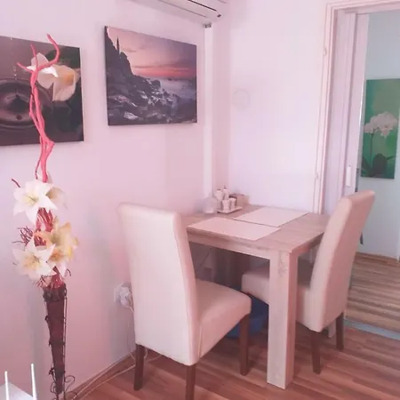 Jana アパート Bihać